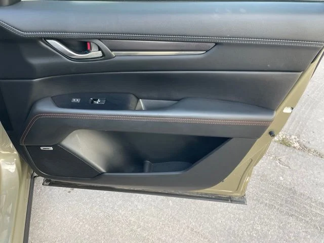 Certified Used 2024  Mazda 2.5 Carbon Turbo image 28