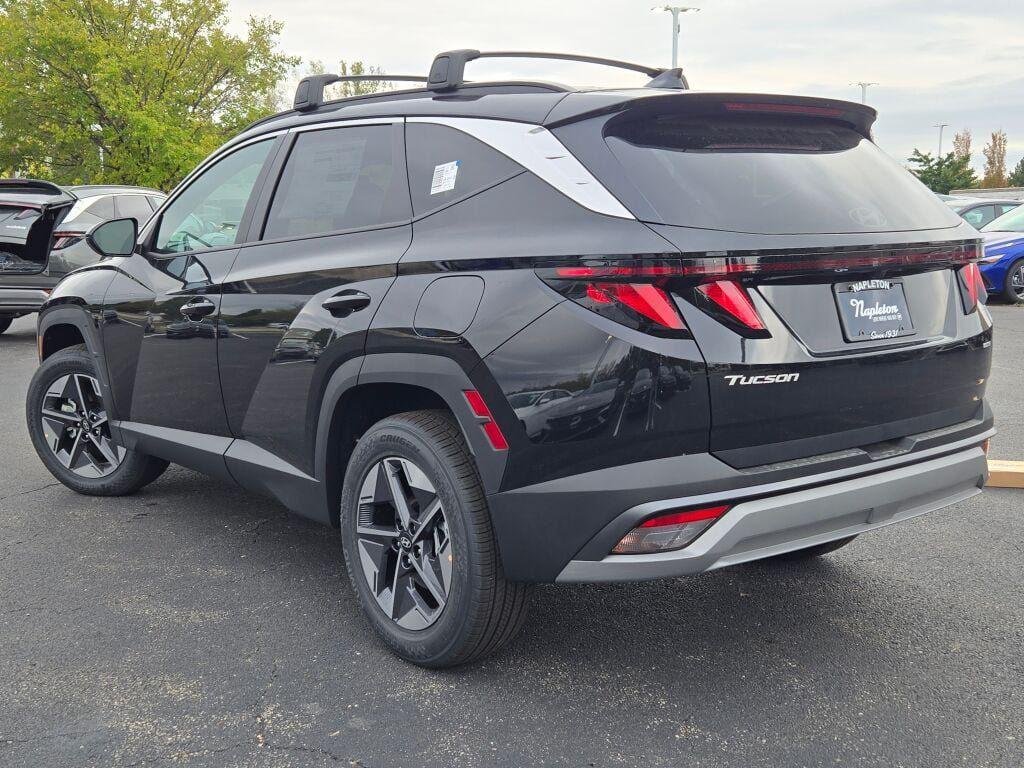 New 2026 Black Hyundai SEL AWD image 13