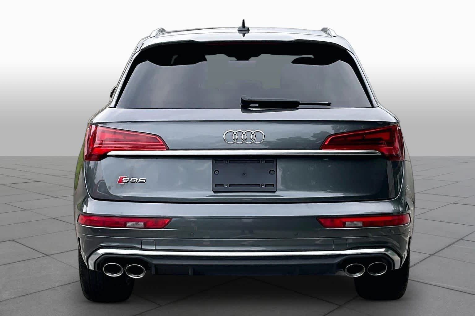 Pre-Owned 2022 Audi SQ5 Premium