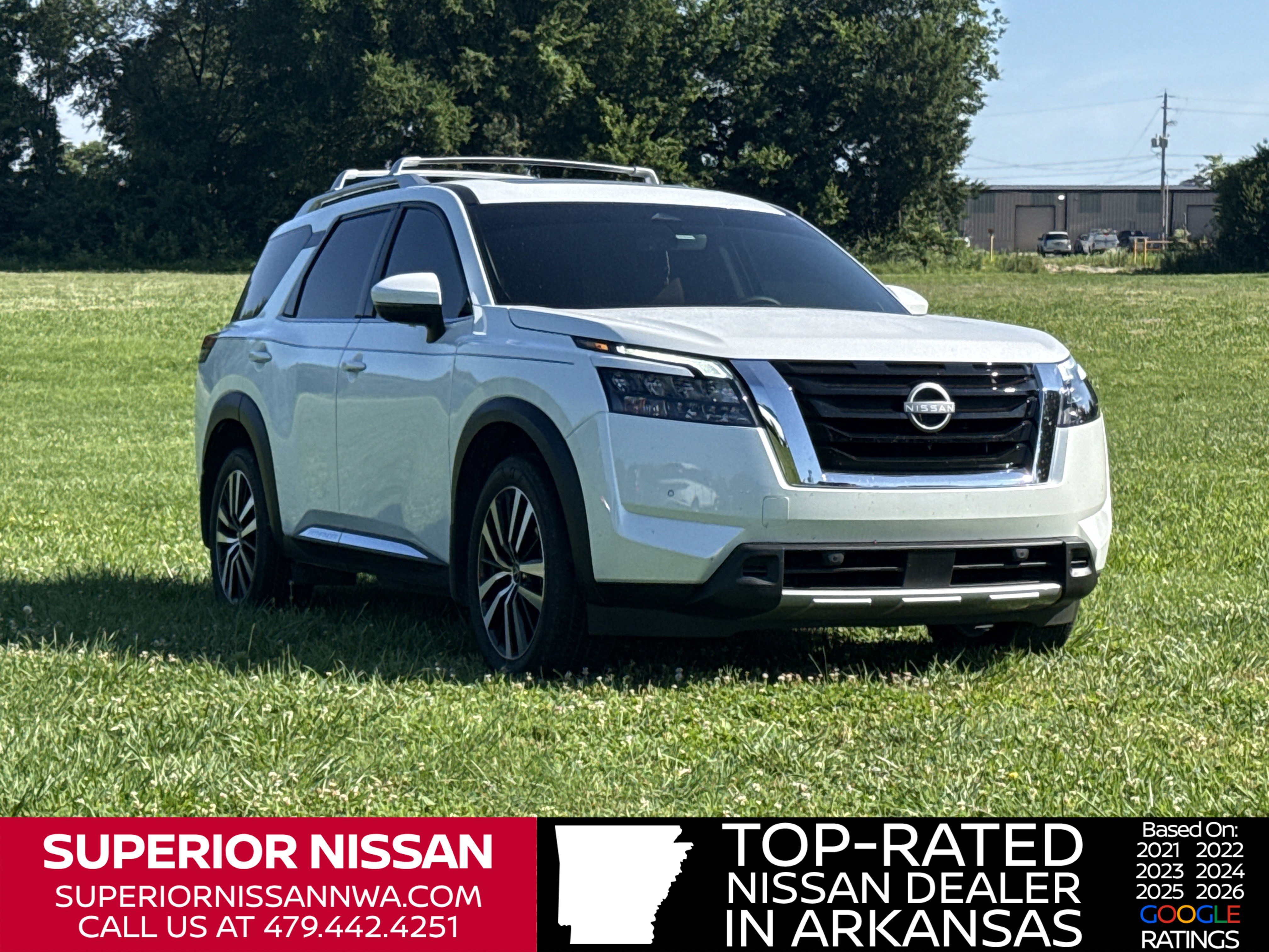 2025 Nissan Pathfinder Platinum 4WD's photo