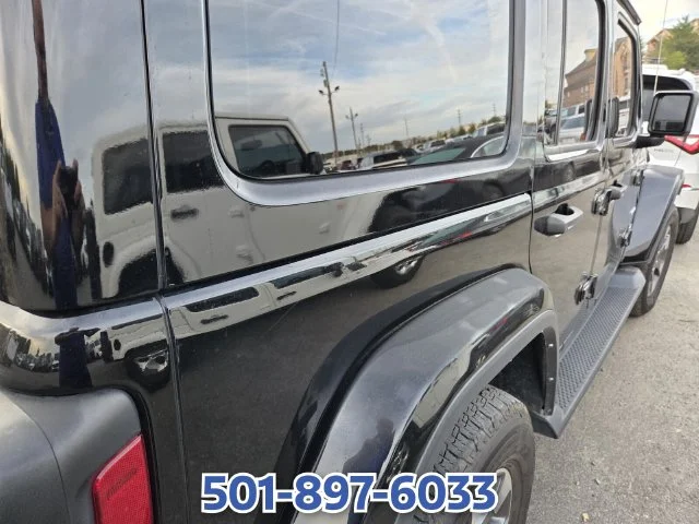 Used 2023 Black Jeep Sahara image 7