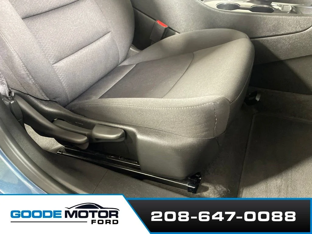 Used 2024 Blue Chevrolet LT image 24