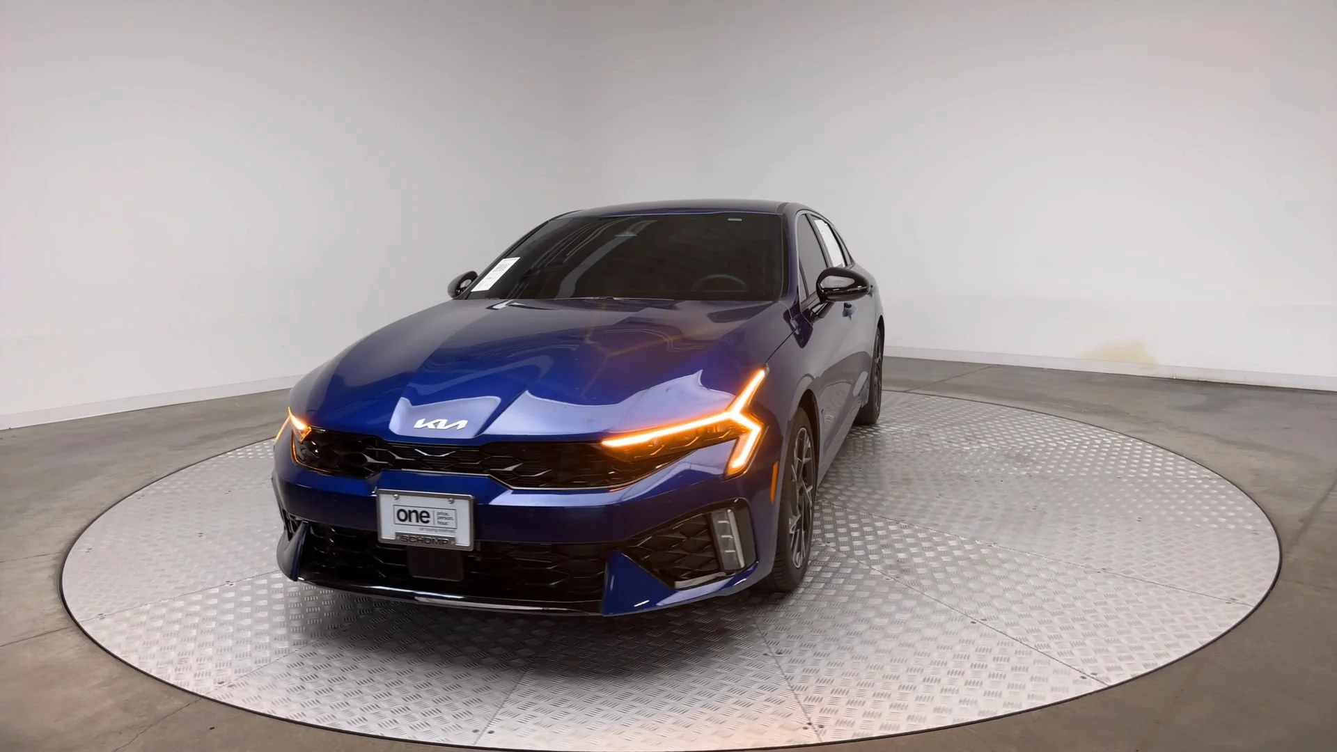 Used 2025 Yacht Blue Kia GT-Line image 3