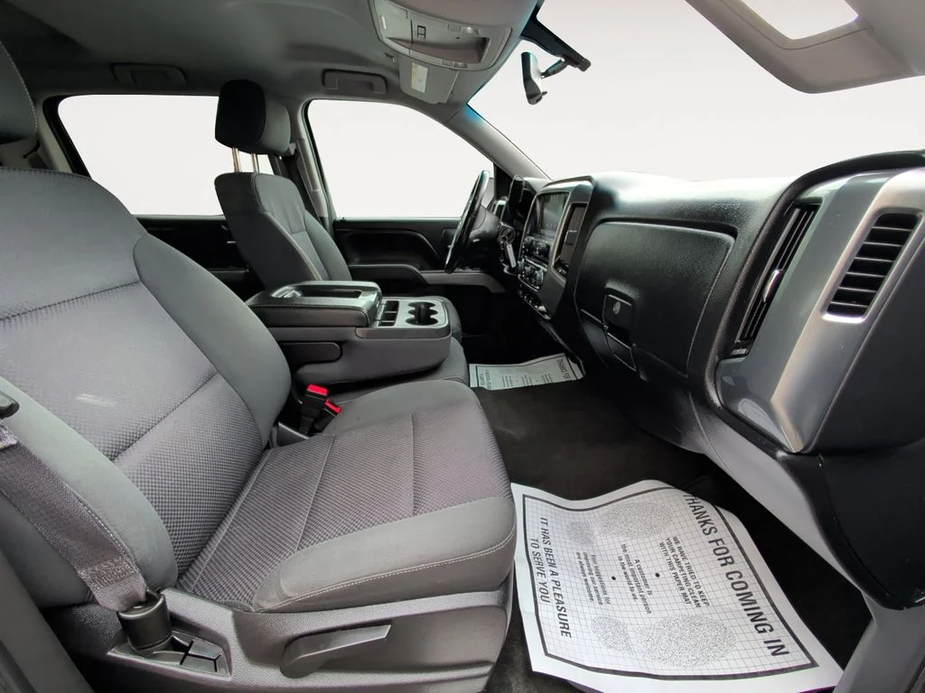 Used 2015 Black Chevrolet LT image 15