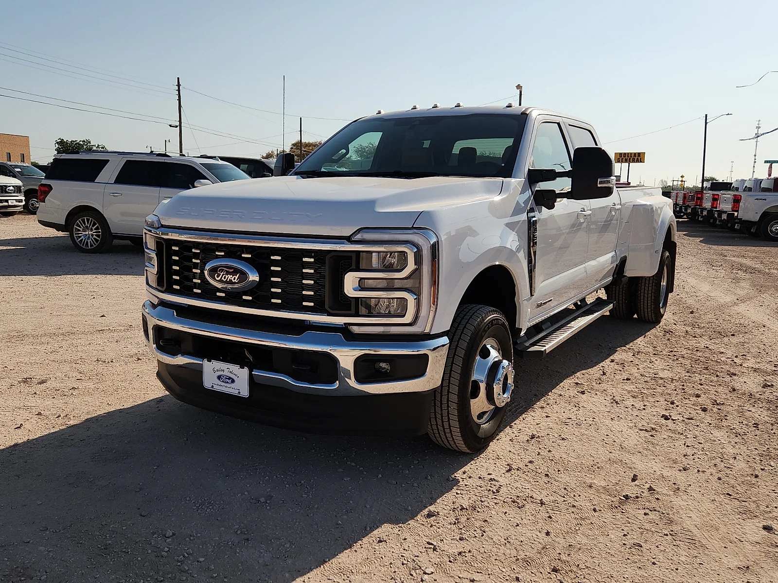 New 2026 Oxford White Ford Lariat image 3