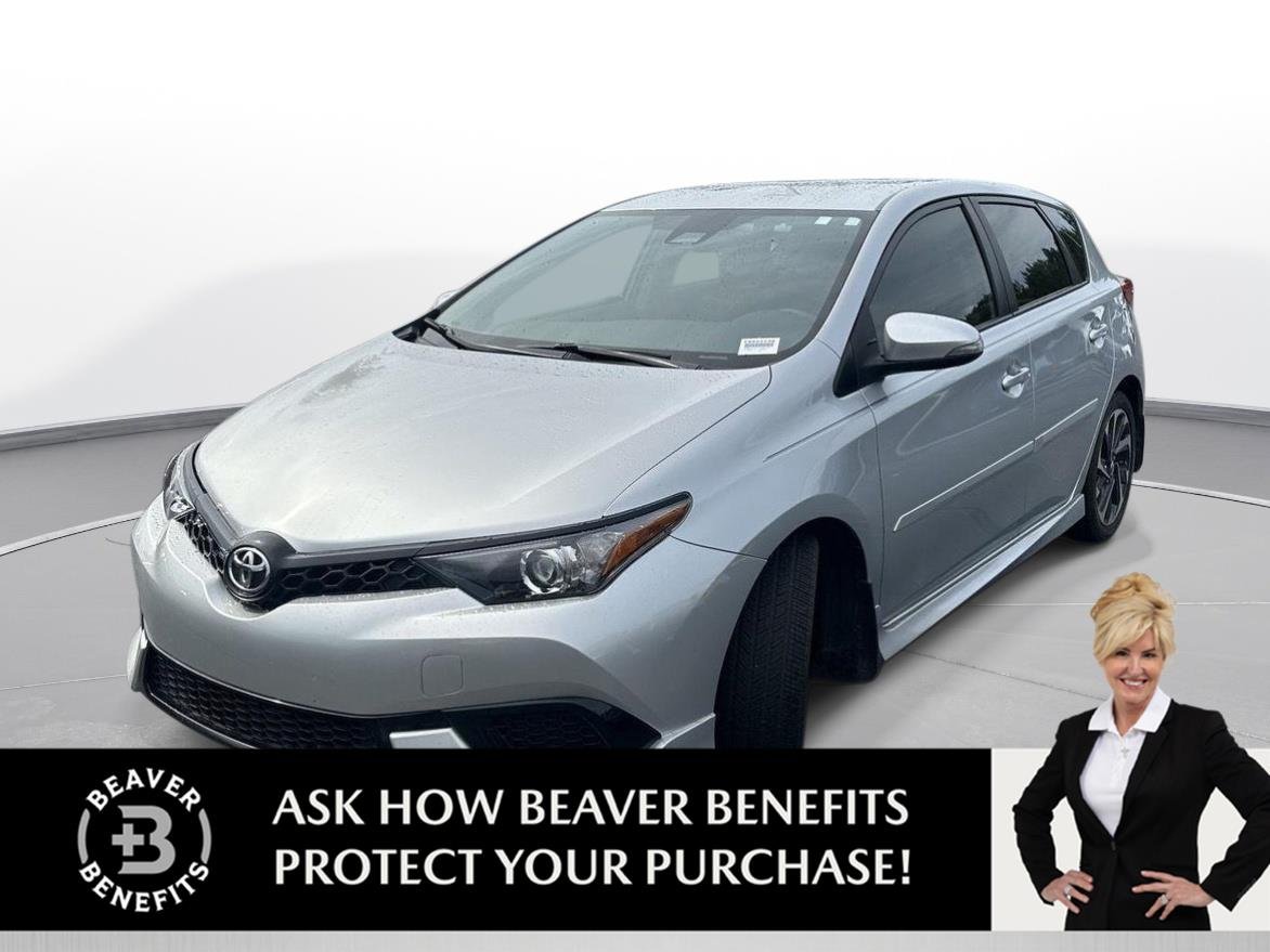 Used 2017 Classic Silver Metallic Toyota Base image 1