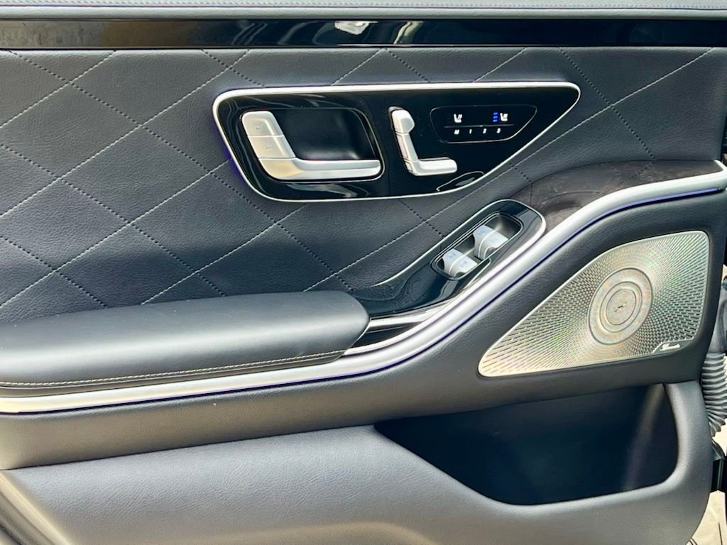 Certified Used 2023  Mercedes-Benz S 580 image 41