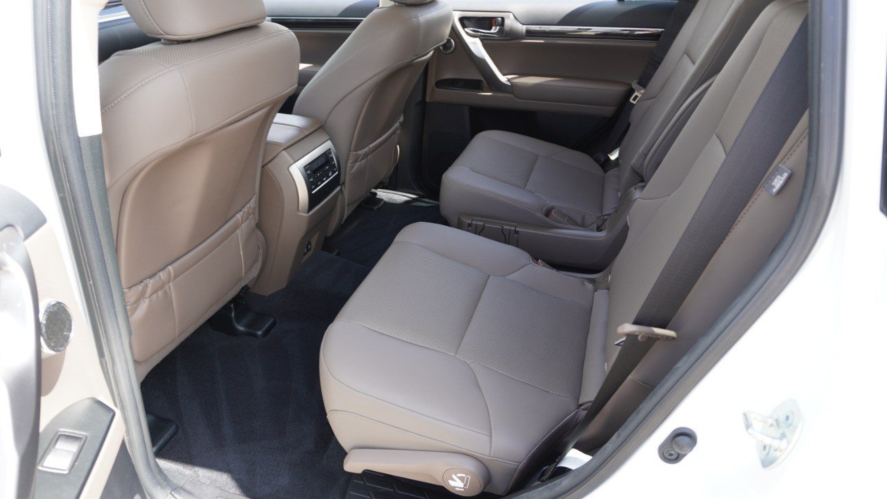 Certified Used 2023 EMINENT WHITE PEARL Lexus GX 460 Premium image 33