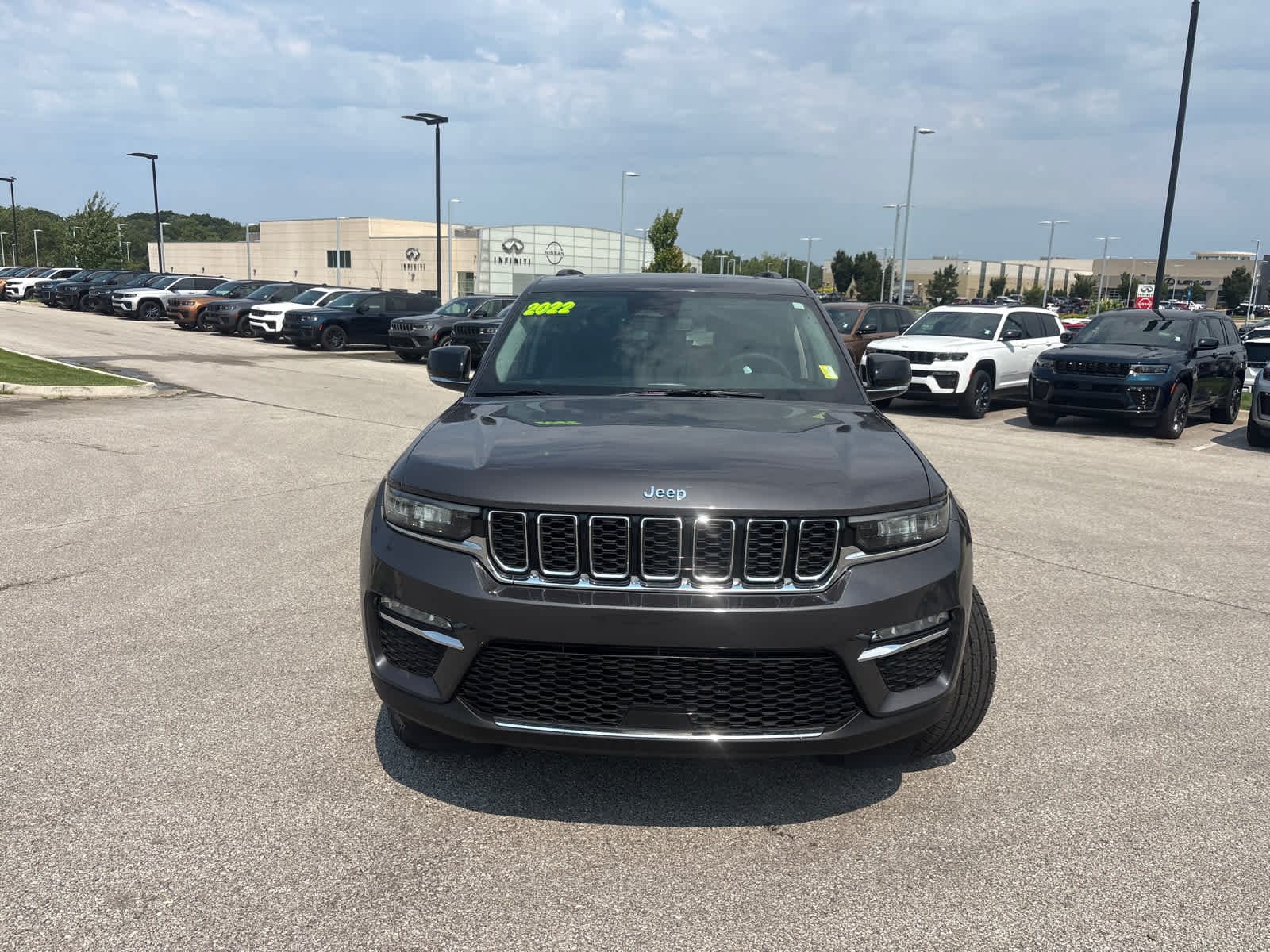 Used 2022 Baltic Gray Metallic Clearcoat Jeep  image 4