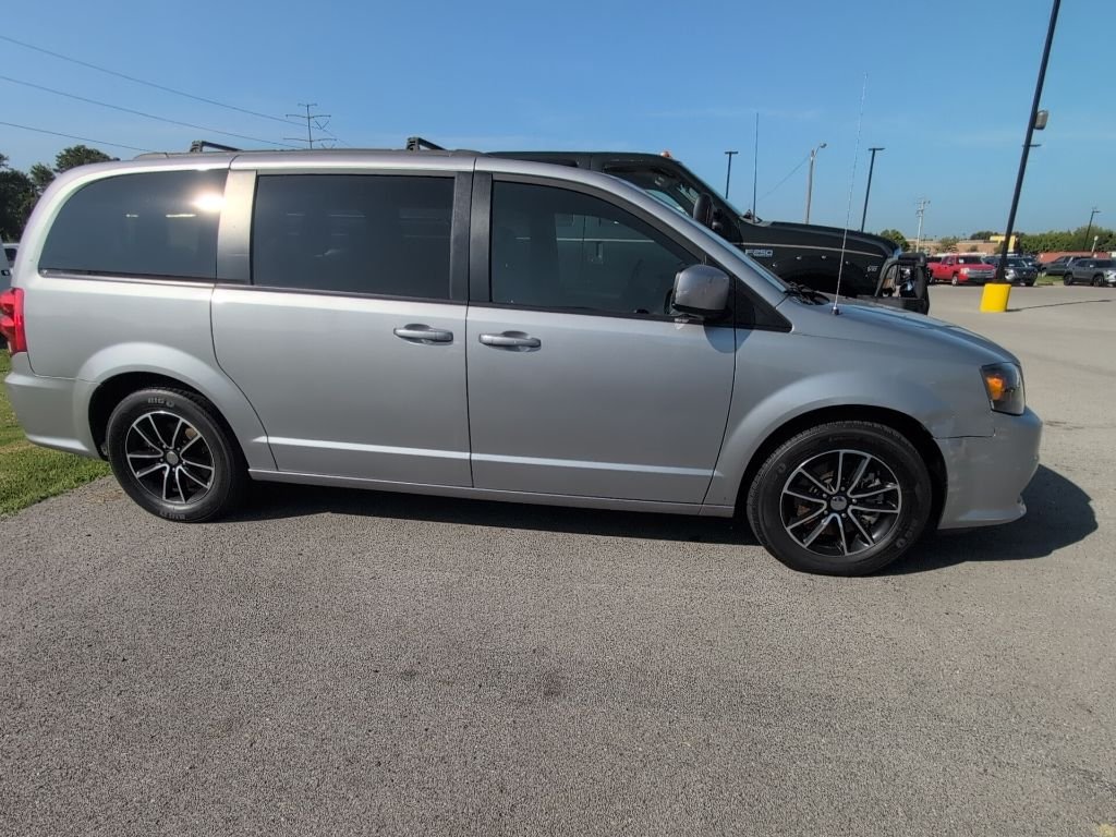 Used 2018 Dodge Grand Caravan GT with VIN 2C4RDGEG4JR196493 for sale in Clarksville, IN