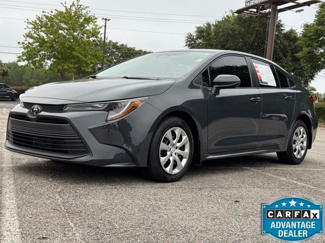 Used 2026  Toyota LE image 4