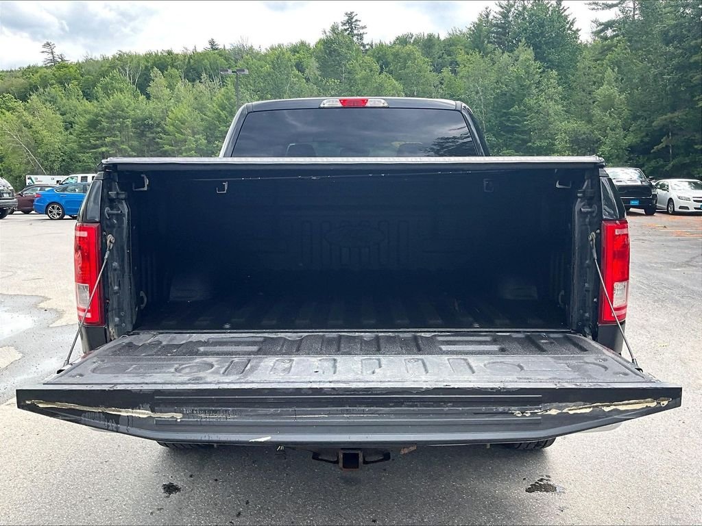 Used 2015 Tuxedo Black Metallic Ford XLT image 31