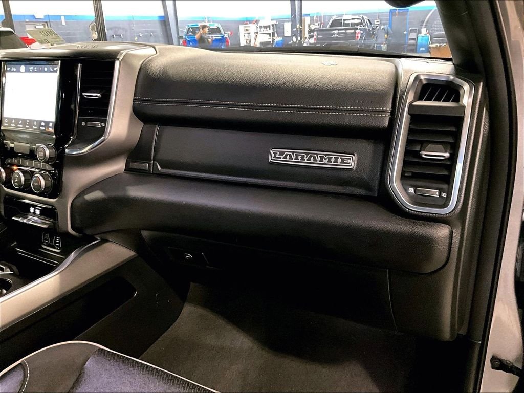 Used 2024 Silver Ram Laramie image 13