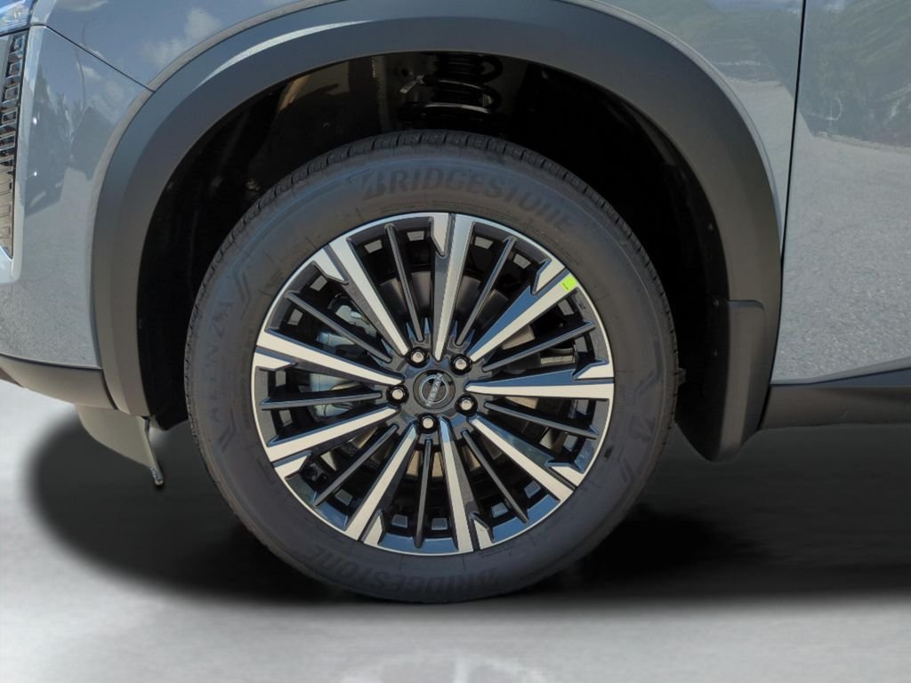 New 2026 Boulder Gray Pearl Nissan Platinum image 27
