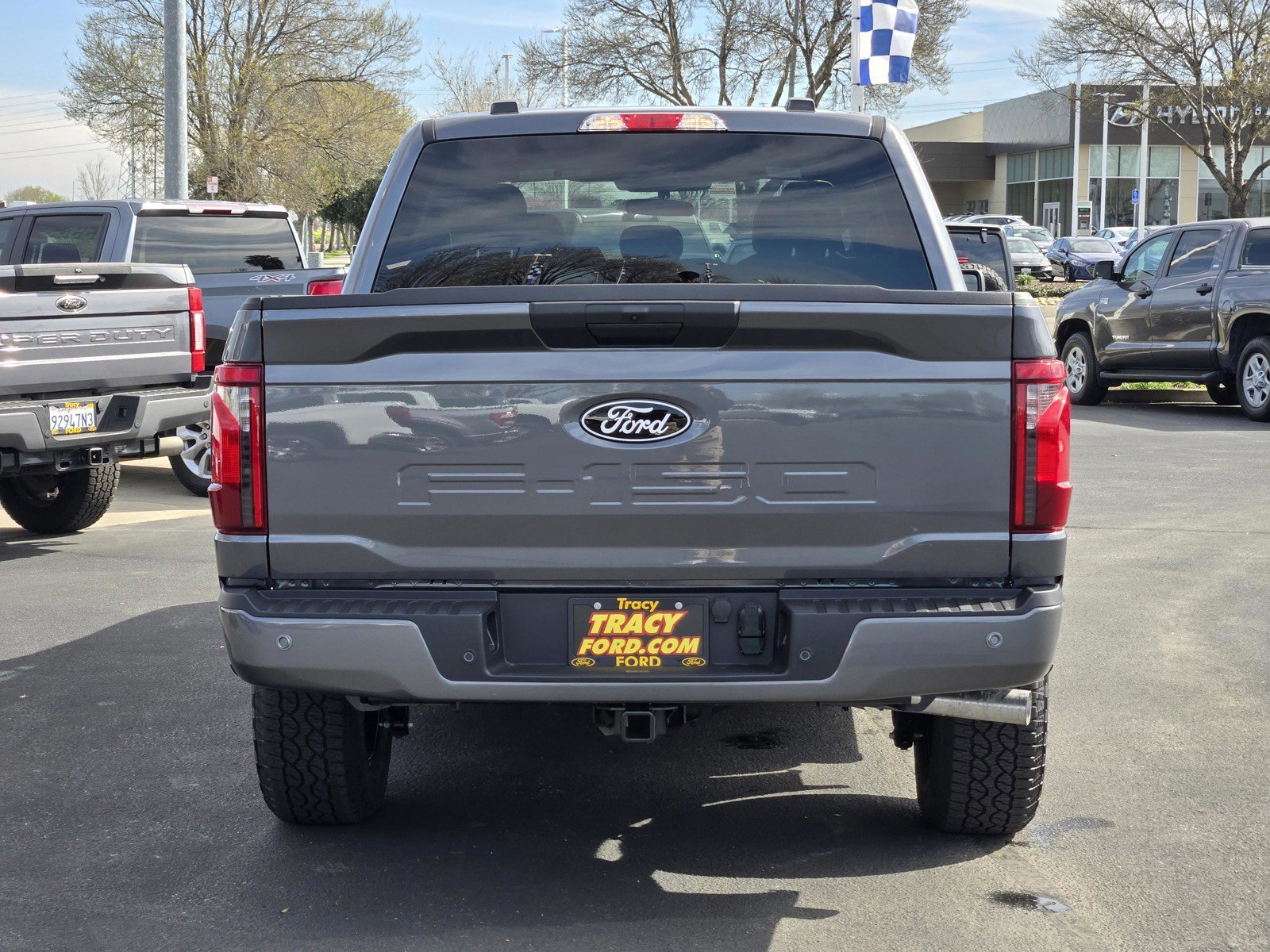 New 2026 Carbonized Gray Metallic Ford XLT image 6