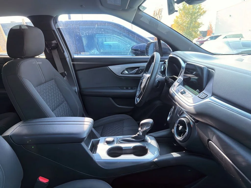 Used 2021 Black Chevrolet LT image 8
