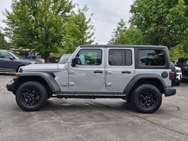 Used 2021 Silver Jeep Unlimited Sport image 4