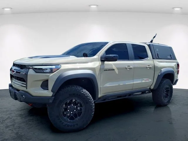 Used 2024 Beige Chevrolet ZR2 image 2