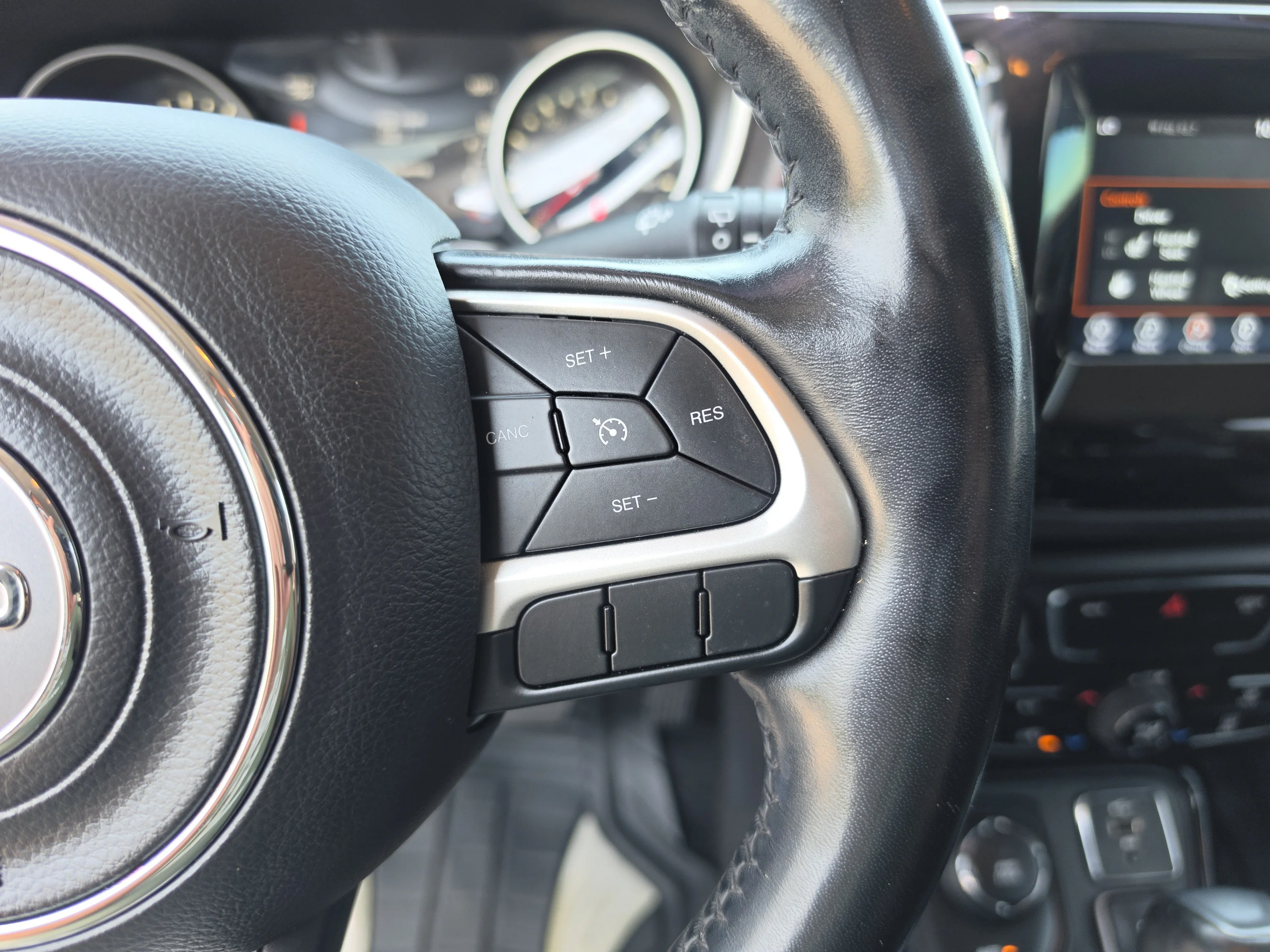 Used 2021 Laser Blue Pearlcoat Jeep Altitude image 34