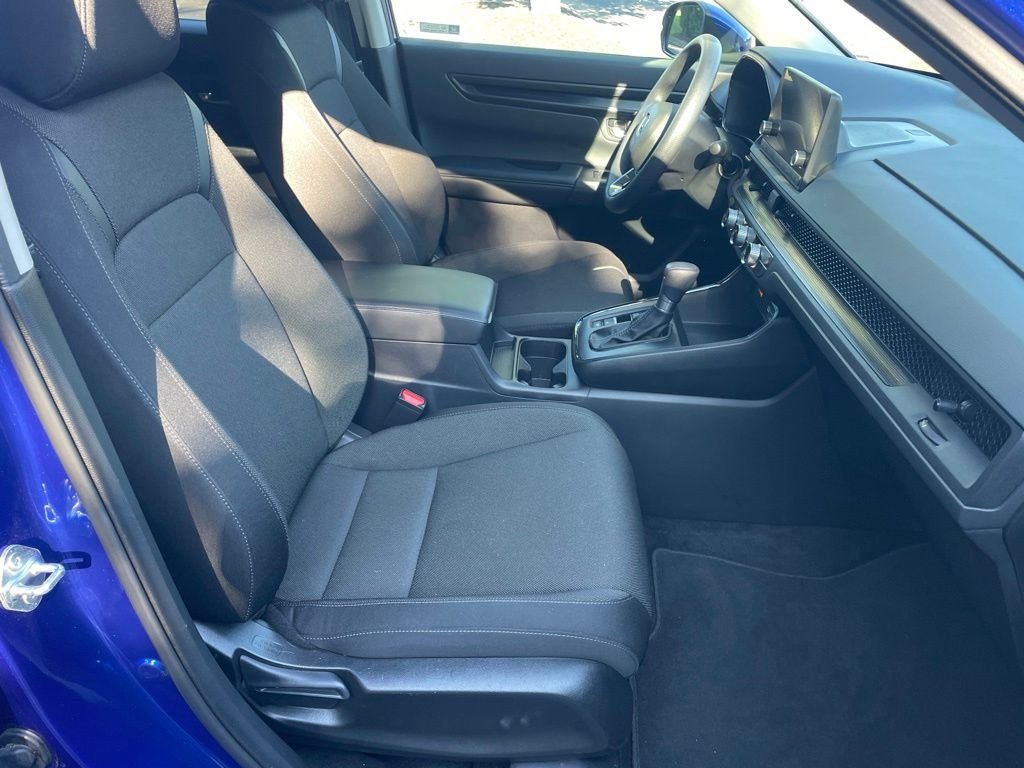 2025 Honda CR-V LX - Photo 18