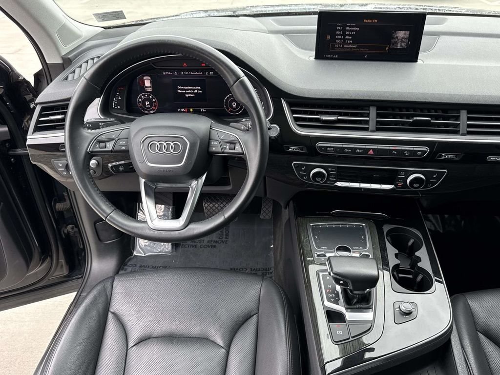 Used 2018  Audi 3.0T Prestige image 17
