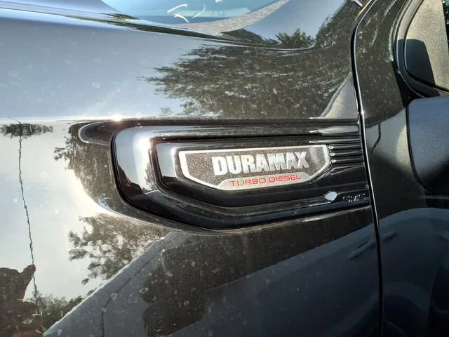 New 2026 Onyx Black GMC Elevation image 7