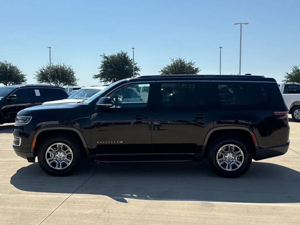 Used 2022 Black Jeep Series I image 5