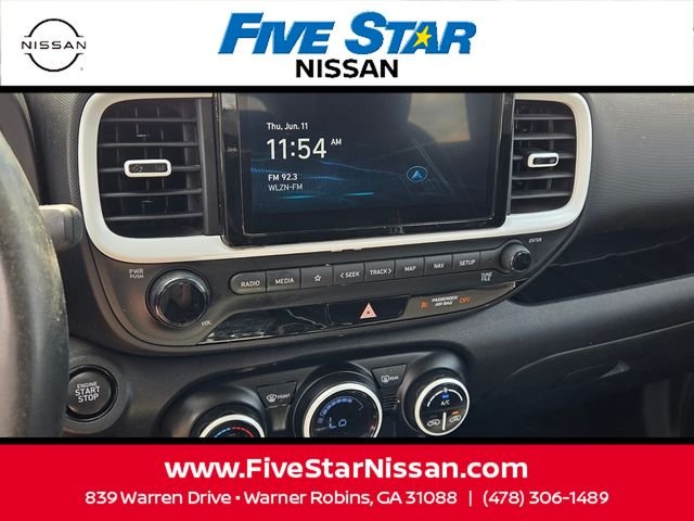 Used 2023 Blue Hyundai Limited image 18