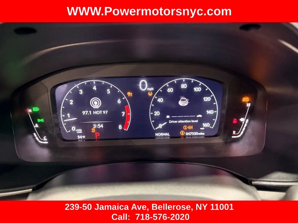 Used 2023 White Acura Base image 26