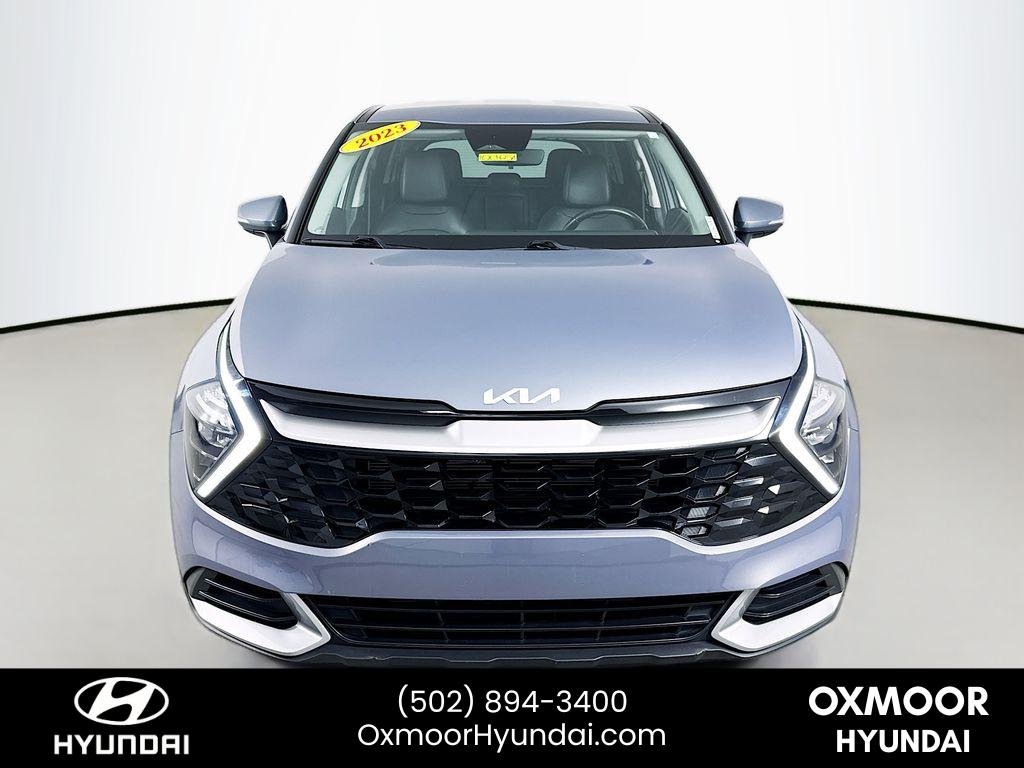 2023 Kia Sportage EX photo 2