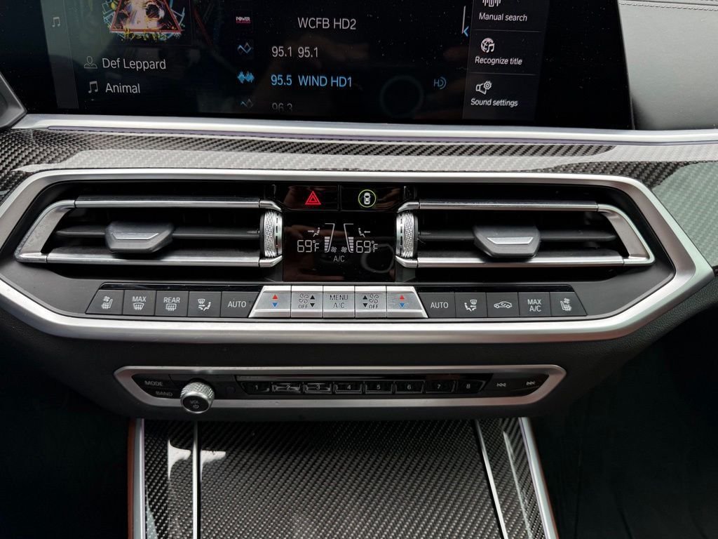 Certified Used 2022 Alpine White BMW M50i image 18