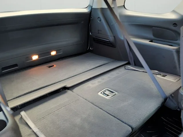 Used 2017 White GMC Limited image 55