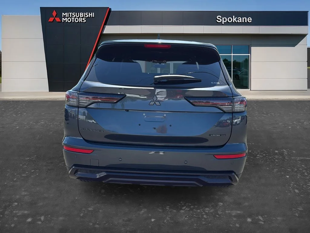 New 2026 Graphite Gray Mitsubishi LE 1.5T S-AWC image 6