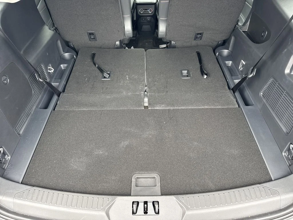 New 2026 Star White Metallic Tri-Coat Ford Active image 18