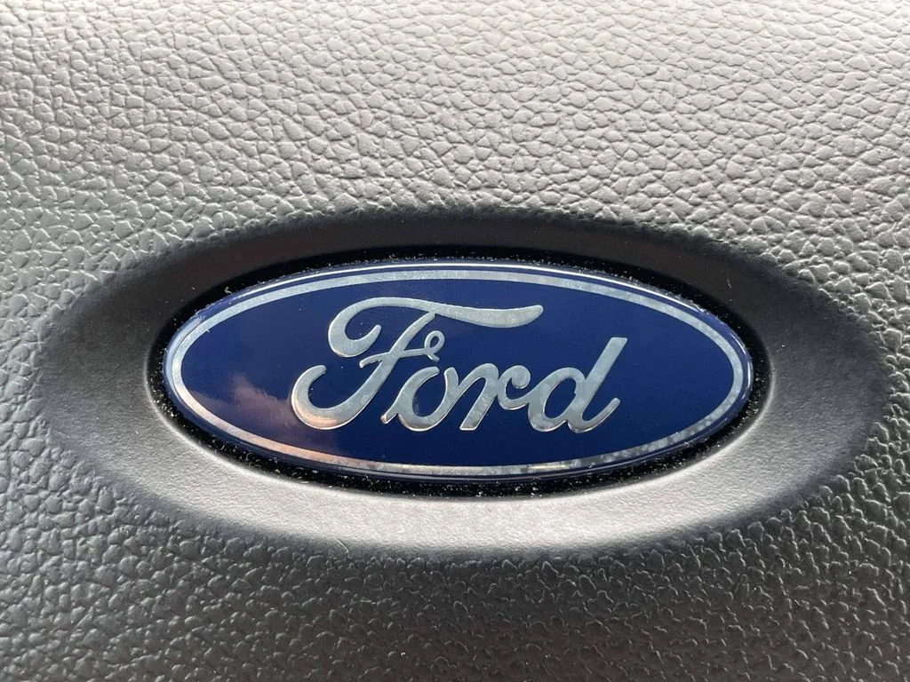Certified Used 2021 Silver Ford XLT image 29