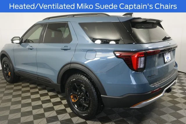 New 2026 Vapor Blue Metallic Ford Tremor® image 16