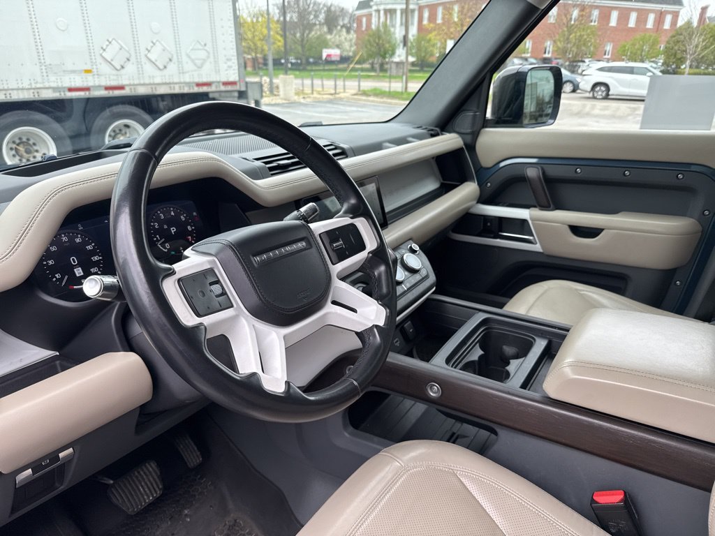 Certified Used 2020 Blue Land Rover HSE image 8