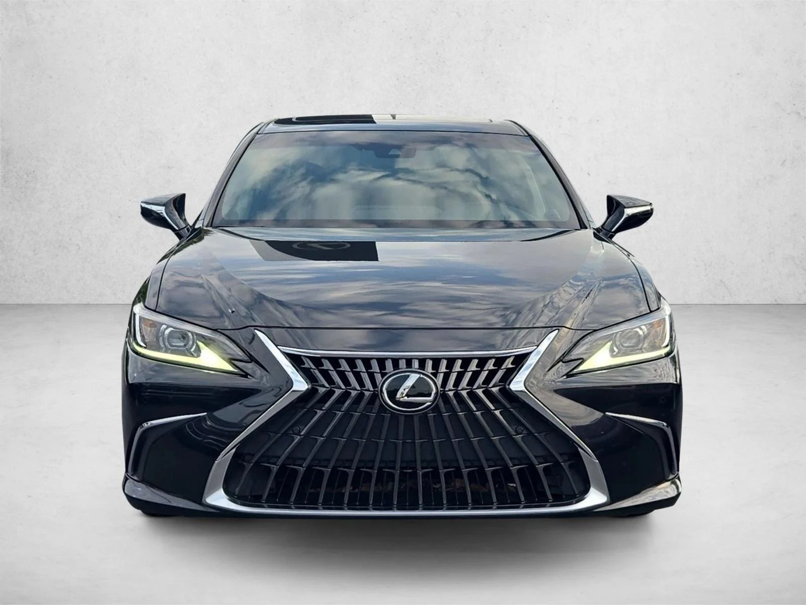 Certified Used 2022 Caviar Lexus ES 350 image 2