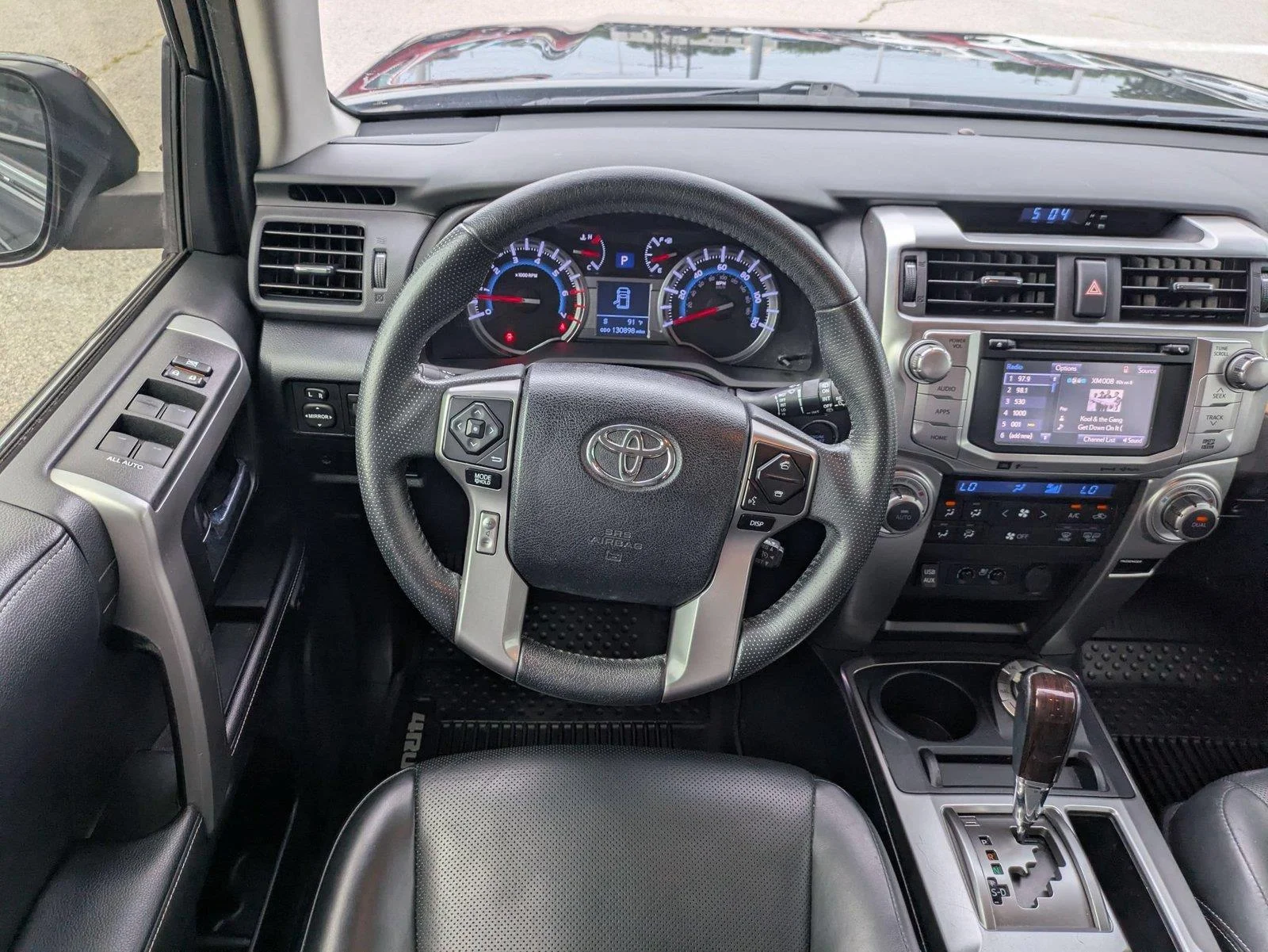 Used 2019 Midnight Black Metallic Toyota Limited image 25