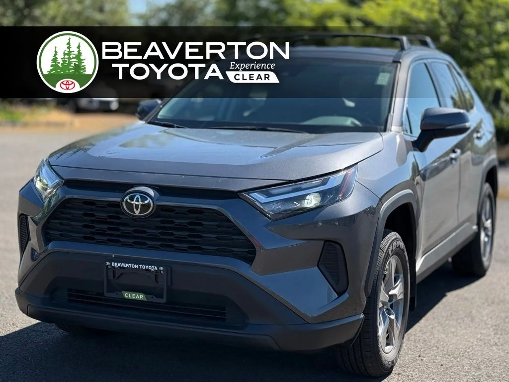 2024 Toyota RAV4 XLE AWD's photo