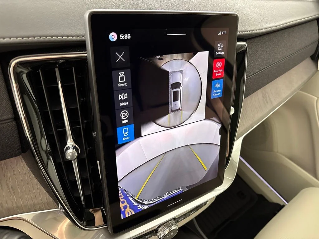 New 2026 Blue Volvo T8 Ultra image 43
