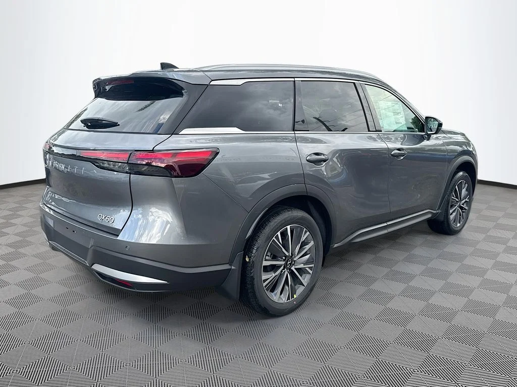 New 2027 Gray INFINITI LUXE image 5