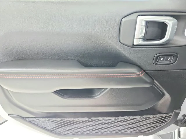 Used 2024 Silver Jeep Rubicon X image 37