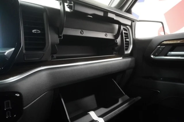 2026 GMC Sierra 1500 SLE - Photo 37