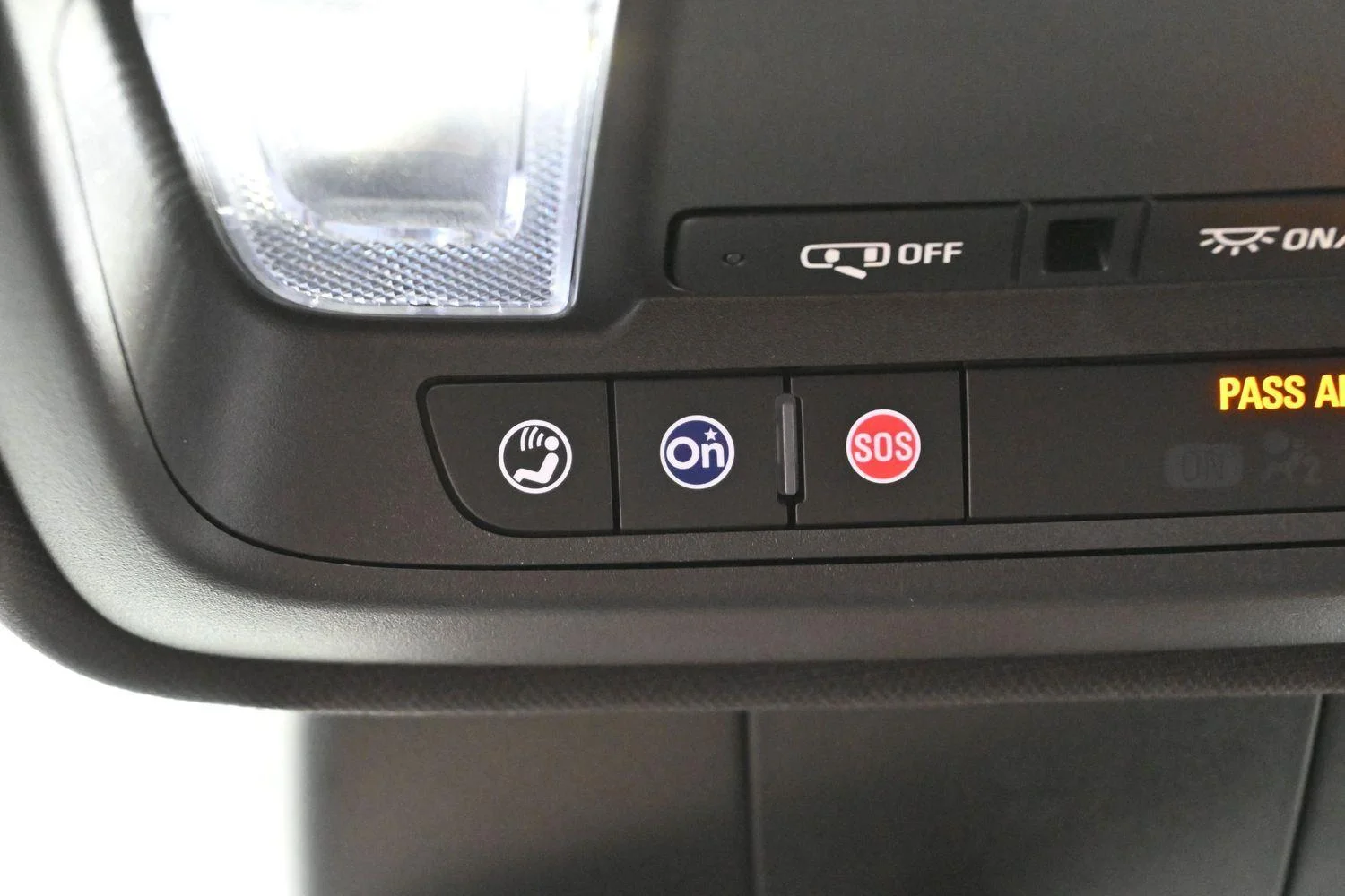 Used 2024 Argent Silver Metallic Cadillac Sport image 28
