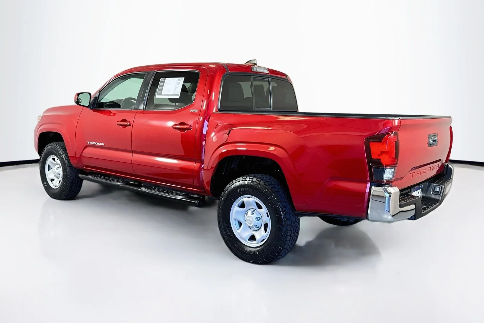 Used 2021 Barcelona Red Metallic Toyota SR5 image 7