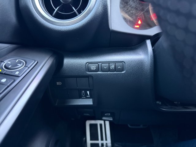 Used 2021 White Lexus 350 F SPORT image 26