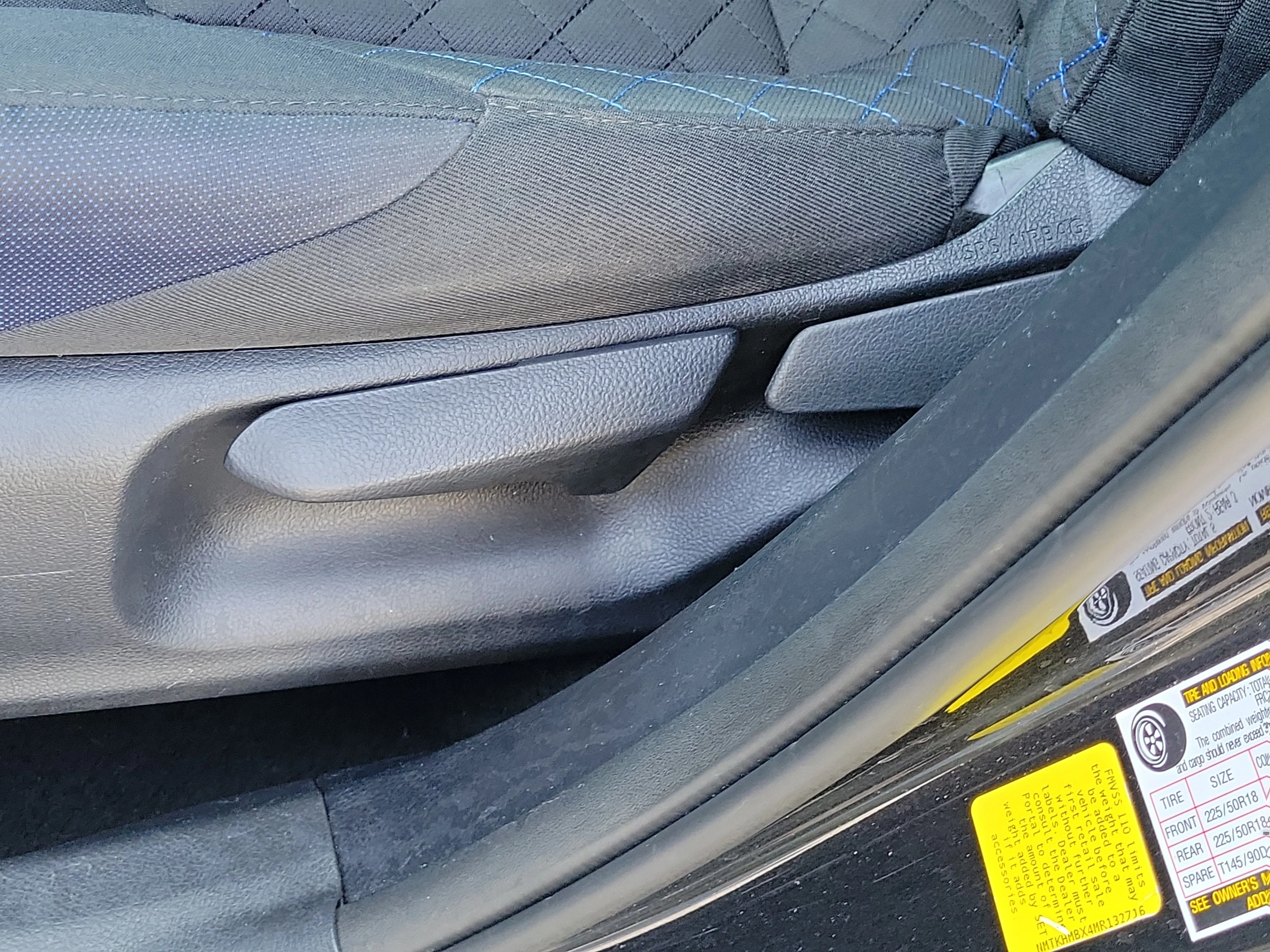 Used 2021 Black Toyota XLE image 17
