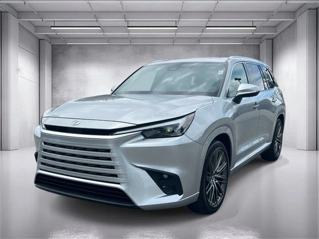 Used 2024 Silver Lexus 350 Luxury image 7