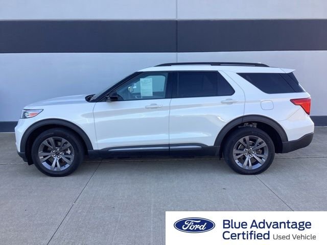 2022 Ford Explorer XLT 4WD's photo